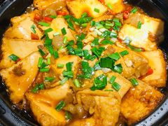 砂锅豆腐-费大厨辣椒炒肉(吉联MALL店)
