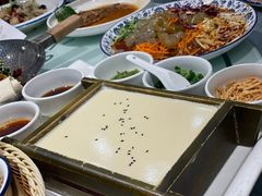 -皖小斌·小葱伴豆腐(丰收路店)