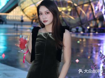 五一！成都SKP又在搞事情！爆多人！