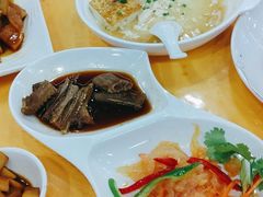 -鹏城人家海鲜酒家·23年老字号(较场尾店)