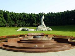 -上海市龙华烈士陵园