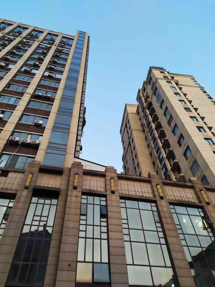 搜索霸王餐vip免费体验】惠康新地项目位于南环高架以南吴中大厦南侧