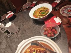 -鸽子侯·家宴·平价海鲜(绿地店)