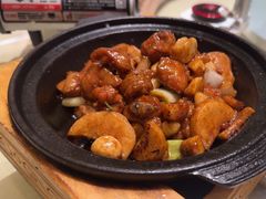 -荷花亭·湖北融合菜(中商广场店)