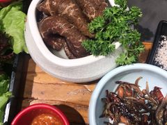 雪花坛肉-黑牛の店·和牛烧肉(大悦城店)