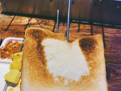 烤面包片-三个蒙古大叔羊肉串(大宁店)