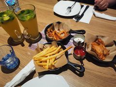 -必胜客(新中纬店)