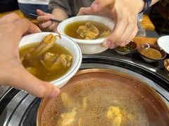 -阿山卓·野生菌火锅·纳西火塘烤肉