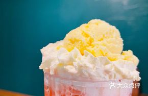 Cream Ice Cream Sparkling Water