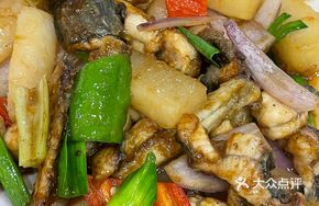 Braised Eel with Radish