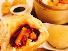 酥皮焗叉烧包-添好运点心专门店(深水埗店)