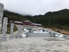 -九鼎铁刹山风景区
