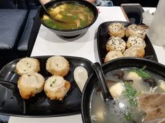 油豆腐牛肉粉丝汤（咖喱）-小杨生煎(南京东路食品一店)