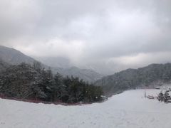-大别山南武当滑雪场