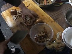 -吴长子卤菜馆(统一街店)