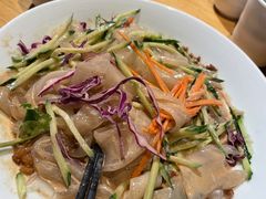 -关东小磨东北菜(上海长风大悦城店)