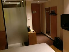 -路客HOTELS酒店(广州东站林和西地铁站店)