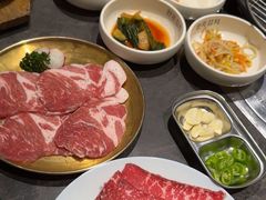 -彭妈家•韩国烤肉料理(张杨路店)