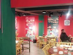 -李记社区家常菜馆(金秋千秋别墅花园店)