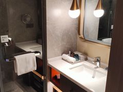 -成都武侯祠希尔顿惠庭酒店