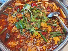 -牟记江湖重庆地标特色菜鱼蛋海鲜羊蝎子(巴南区黑金冠十多年好店)