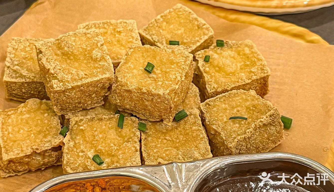城西烧烤扛把子🔥八玉牛肉串好好吃啊！！ -