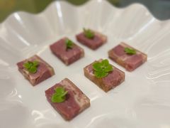 -湖影中餐厅·南京金茂威斯汀大酒店