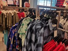 -H&M(鹏欣水游城店)