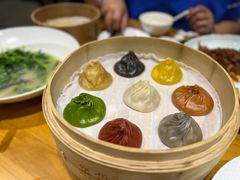 -乐忻皇朝(上海中心大厦店)