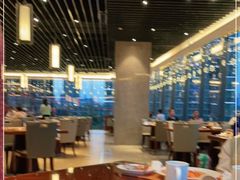 大堂-武汉世茂希尔顿酒店·汇·全日餐厅
