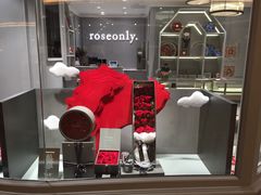 roseonly(厦门磐基店)-ROSEONLY诺誓(磐基中心店)