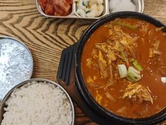 -吴草鸡爪오초닭발韩食堂(融恒盈嘉中心店)