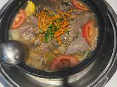 -乡土特色.冷锅鱼.牦牛肉汤锅