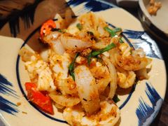 -Cuc Gach Quan Restaurant