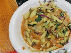 -边江铁锅炖鱼(振八街店)