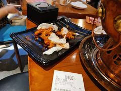 -炉小二铜锅牛蛙•川湘菜(三里屯店)