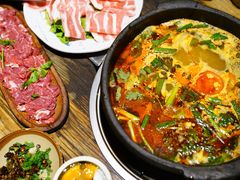 -贵厨酸汤牛肉(花果园国际中心店)