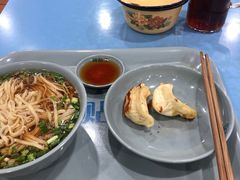 -天天锅贴王(迎凤街店)