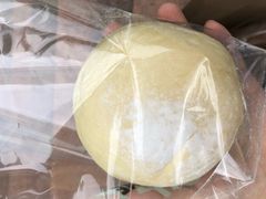 淡忌廉鲜奶包-PAPER STONE BAKERY(天环店)