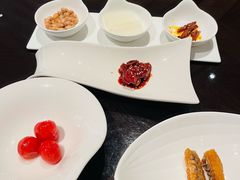 -玥轩YUE HIN(IFS国际金融中心店)