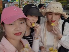-曼阁市场水果批发市场