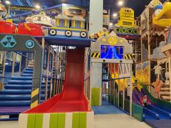 -meland亲子乐园•派对•研学(苏州悠方购物中心店)