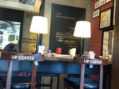 大堂-西西弗书店&矢量咖啡(凯德晶萃广场店)