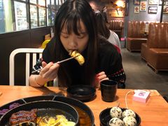 -肥肥虾庄·金牌油焖大虾(杨园滨江时代walk店)