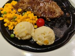 -豪客来牛排(中央花苑店)
