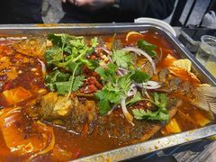 -老街烧烤大排档·地道湖北菜·龙虾馆(汉口火车站店)