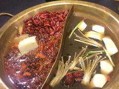 -沸炉重庆老火锅(军事博物馆店)