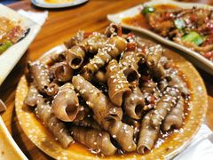 嗨辣钉螺-御尚嗨辣烧烤海鲜
