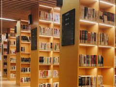 -漕河泾街道图书馆(漕河泾社区文化活动中心店)