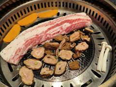 -嘿嘟嘟·肋条烧肉放题(爱融荟城店)